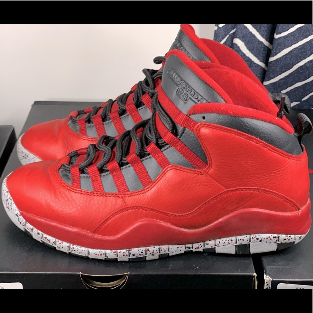 Jordan 10 Retro Bulls Over Broadway